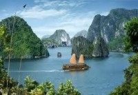 Halong Bay welcomes more maritime visitors Halong Bay welcomes more maritime visitors