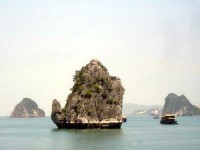 Am Islet Halong Bay