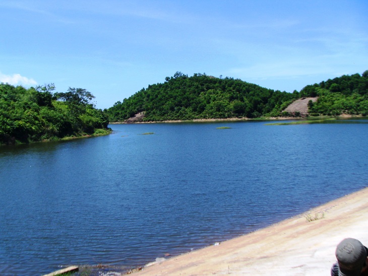 Quan Lan island - Halong Bay Overvew