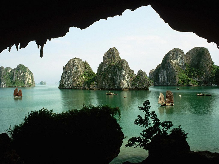 Trinh Nu Cave - Overviews