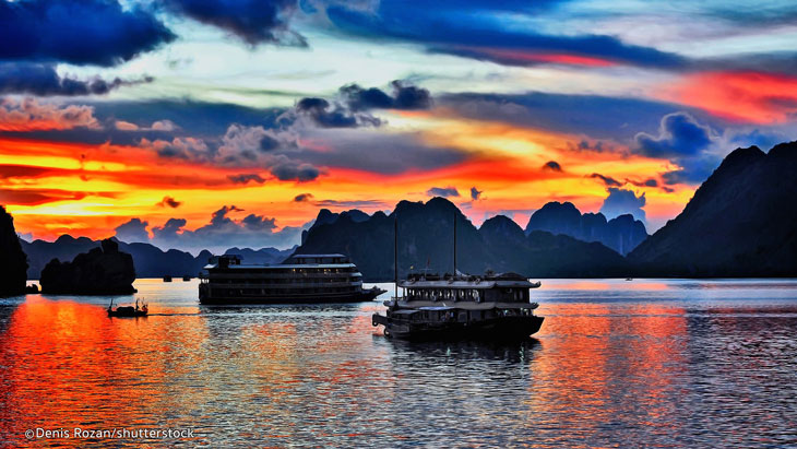 6 beautiful sunset on halong bay
