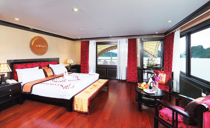 honeymoon cabin starlight cruise