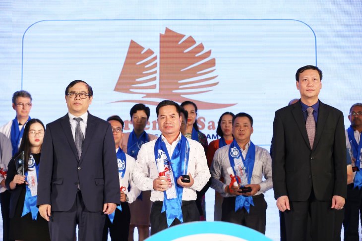 Oriental Sails is proud to win The Guide Awards 2019